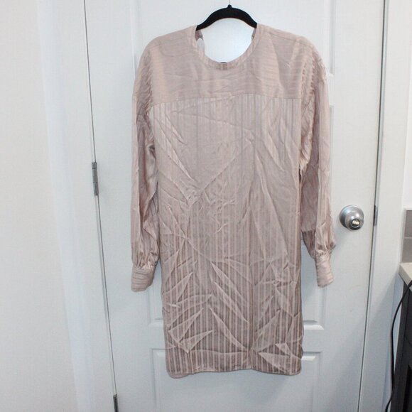 Aritzia Wilfred Gaillard Long Sleeve Dress in Light Pink Size Medium Striped - Picture 1 of 3